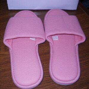 Yoerpe Ladies Slide scuff pink slippers - size 9 open toe  NEW